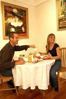 Astoria Retreat Bed & Breakfast Perth