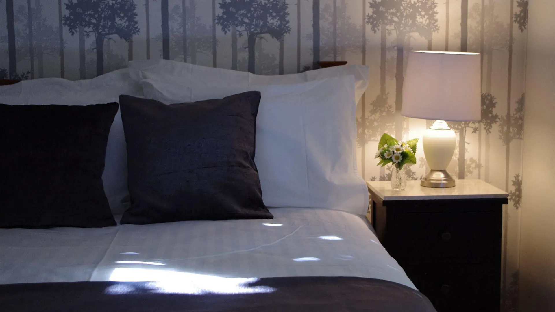 Astoria Retreat Bed & Breakfast Perth